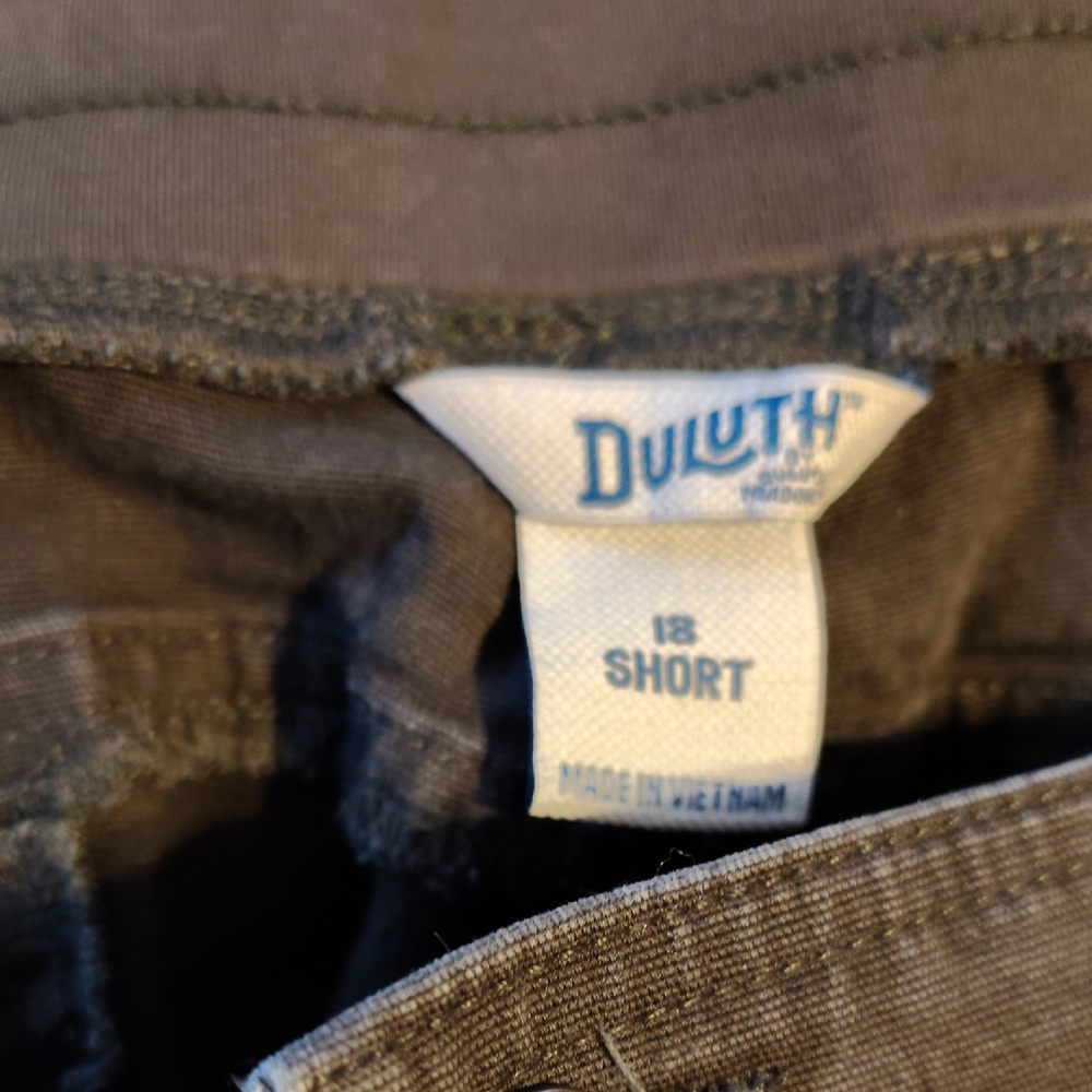 Women's 18 Short Work Pants Dark Green